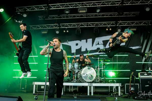 La Phaze en concert, photo du groupe programmé au festival Le Sonneur est dans l'pré 2026